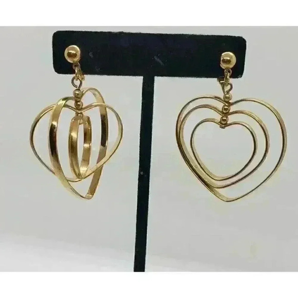 Vintage Trifari Multi 3 Heart Big Hoop Earrings All 3 Spin Gold Signed RARE HTF - Picture 2 of 11
